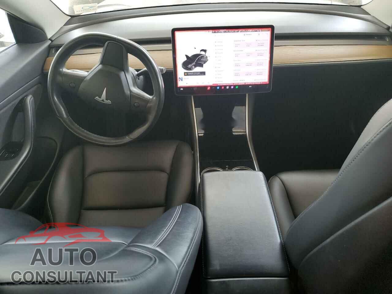TESLA MODEL 3 2018 - 5YJ3E1EB8JF071349