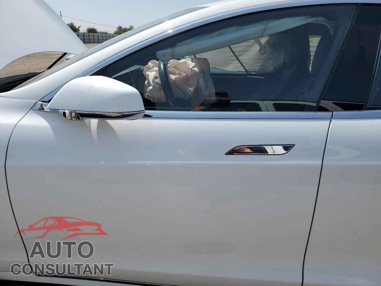 TESLA MODEL S 2016 - 5YJSA1E13GF151472