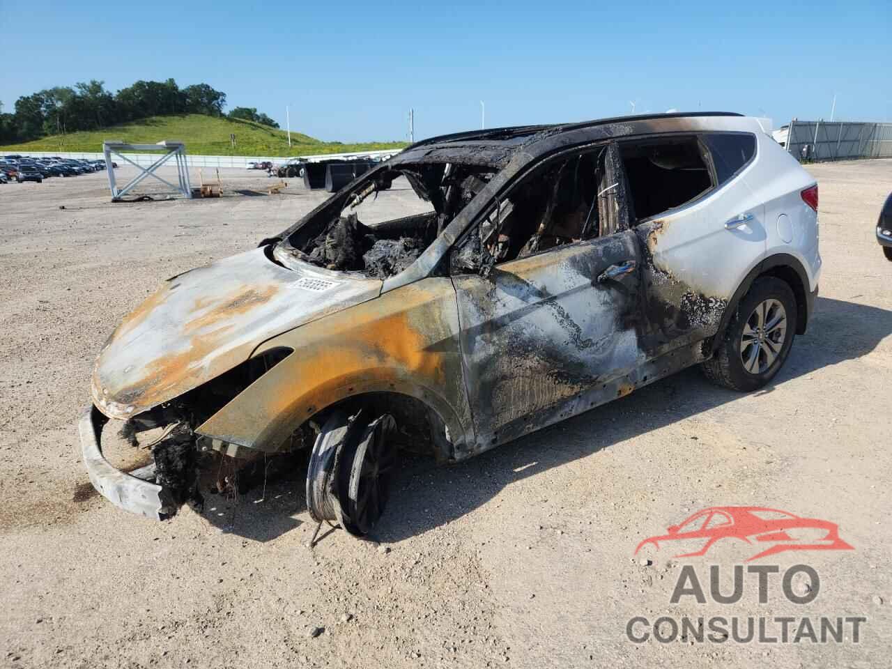 HYUNDAI SANTA FE 2016 - 5XYZUDLB9GG356175
