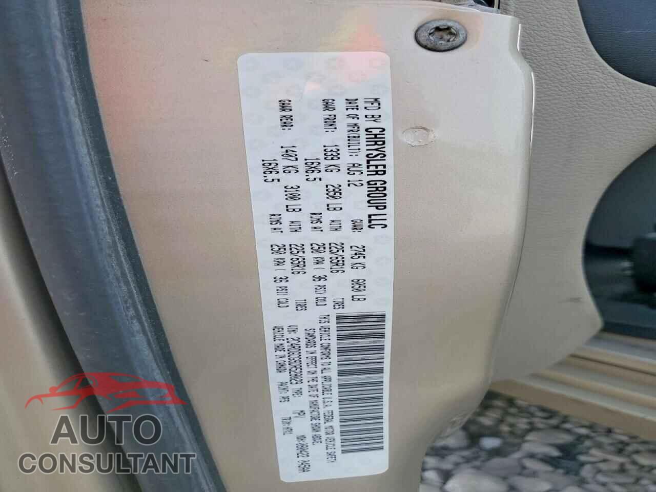 DODGE CARAVAN 2013 - 2C4RDGCG9DR528029