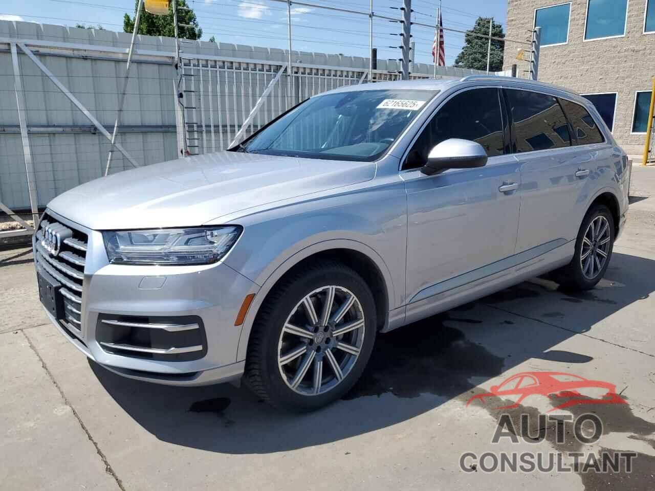 AUDI Q7 2017 - WA1LAAF70HD055535
