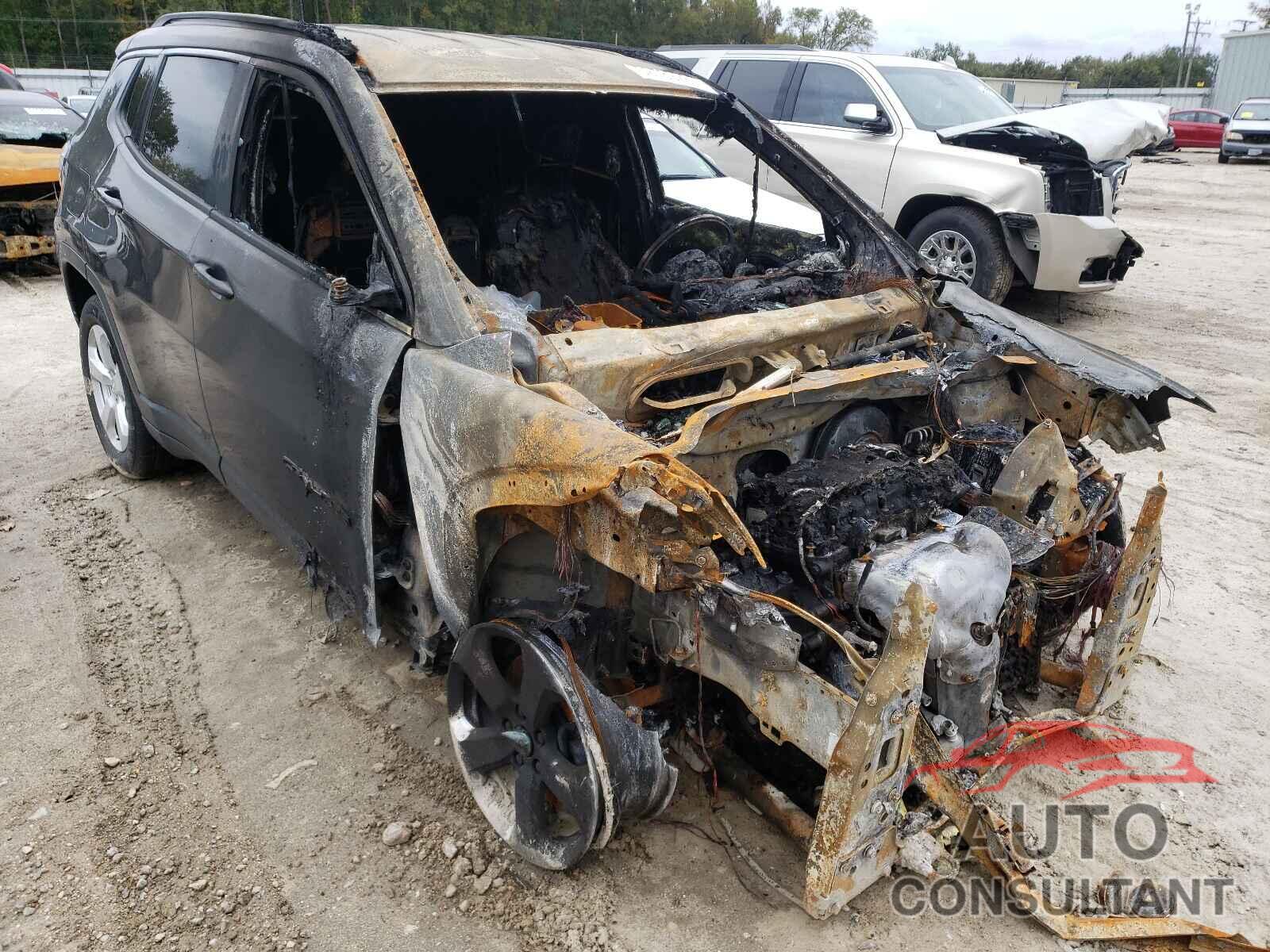 JEEP COMPASS 2018 - 3C4NJDBB8JT366513