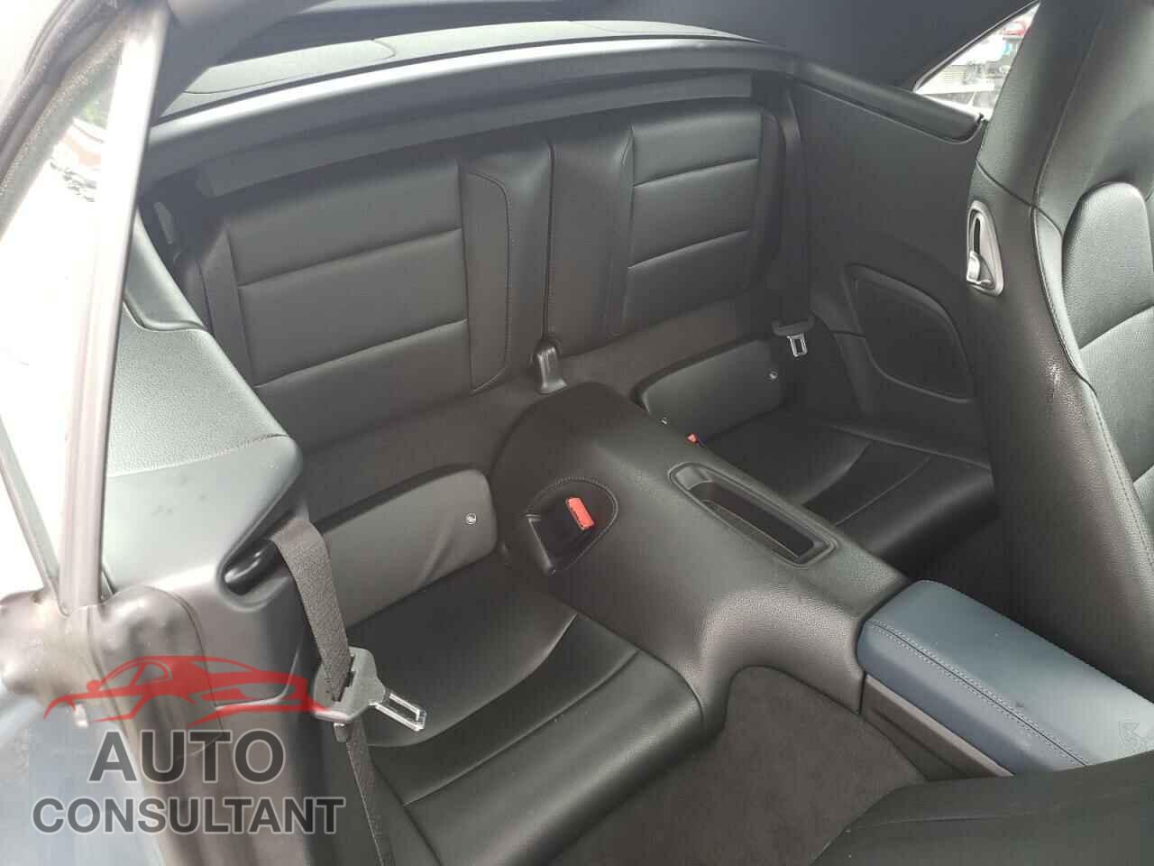 PORSCHE 911 2018 - WP0CB2A94JS147332