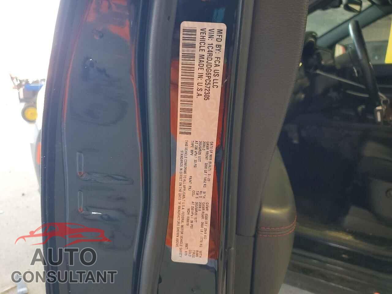 DODGE DURANGO 2023 - 1C4RDJDG6PC572305