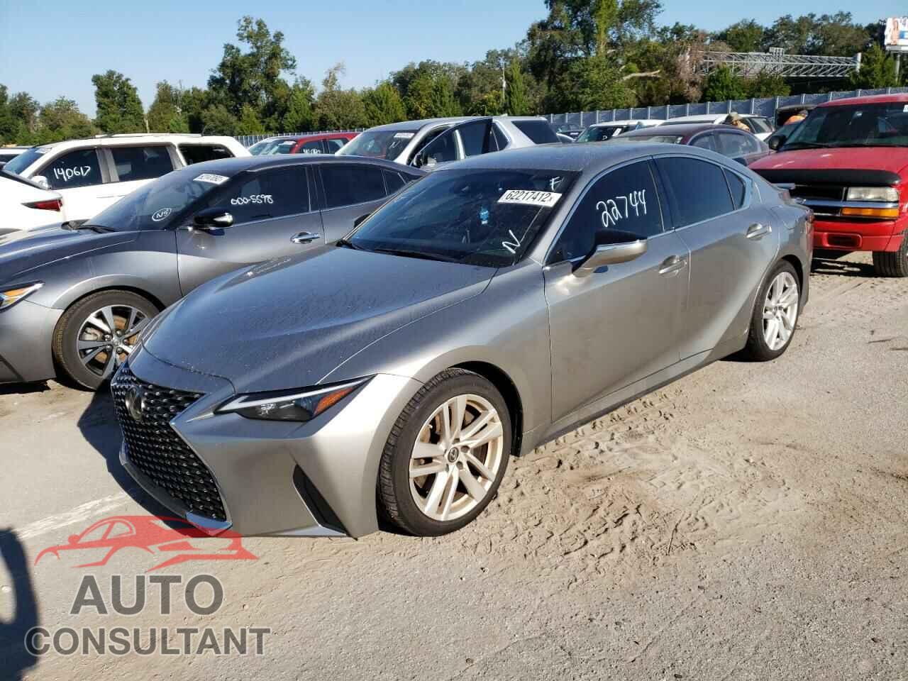 LEXUS IS 2021 - JTHAA1D24M5117073