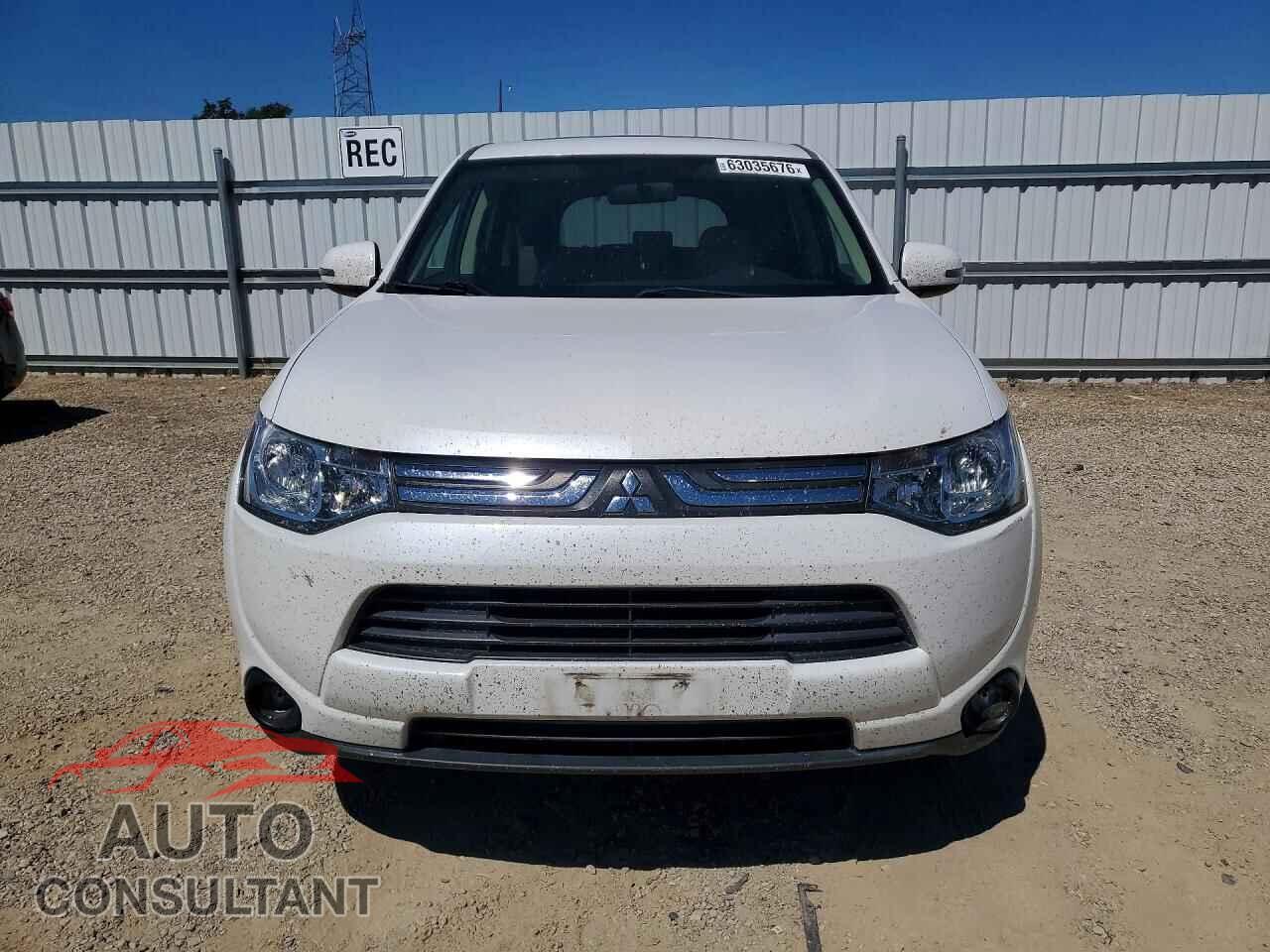 MITSUBISHI OUTLANDER 2014 - JA4AD3A39EZ018237