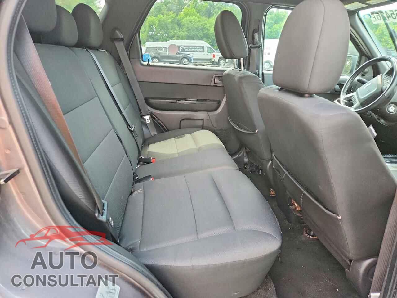 FORD ESCAPE 2011 - 1FMCU0D73BKC39649