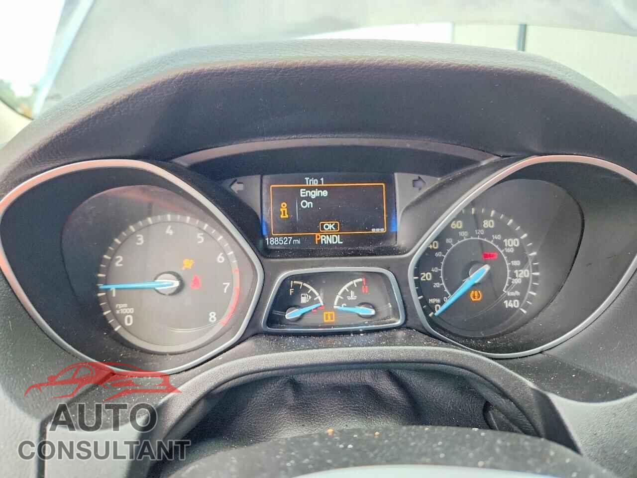 FORD FOCUS 2017 - 1FADP3E27HL202441