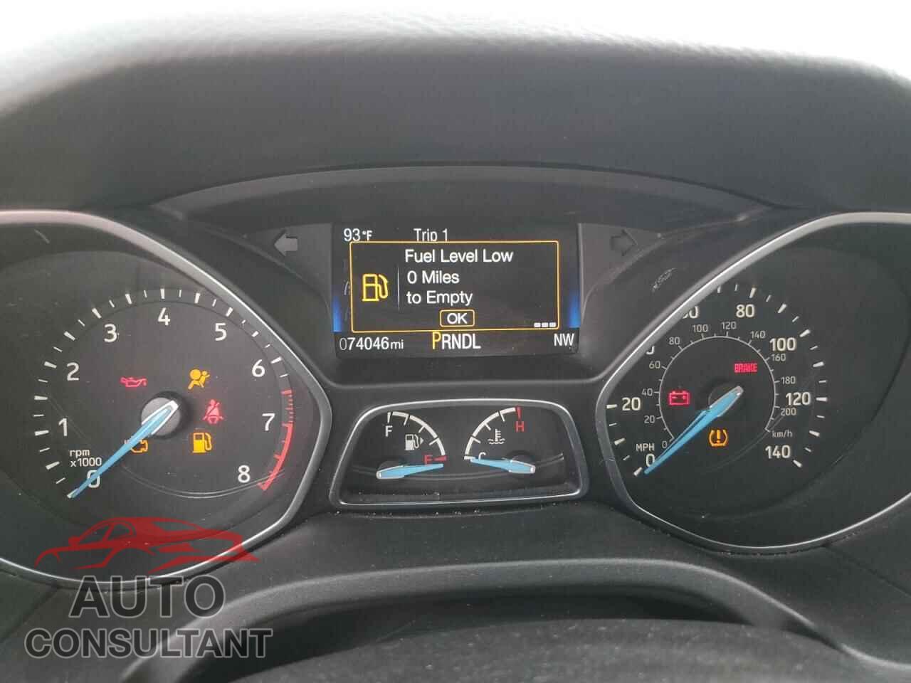 FORD FOCUS 2016 - 1FADP3F2XGL266714