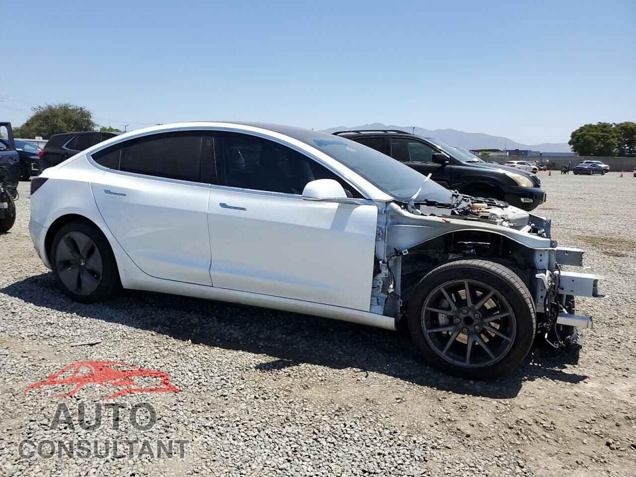 TESLA MODEL 3 2018 - 5YJ3E1EA0JF019690