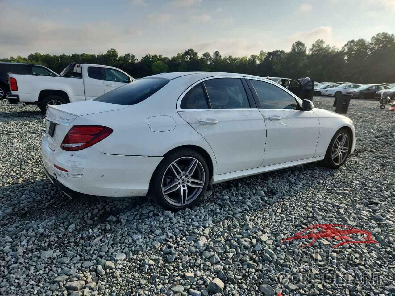 MERCEDES-BENZ E-CLASS 2017 - WDDZF4KB4HA230616