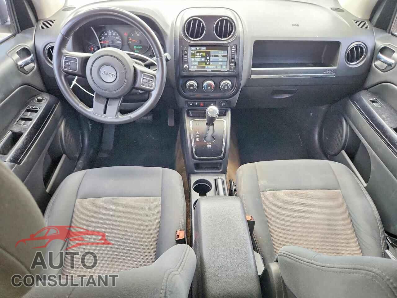 JEEP COMPASS 2013 - 1C4NJCEB3DD196982