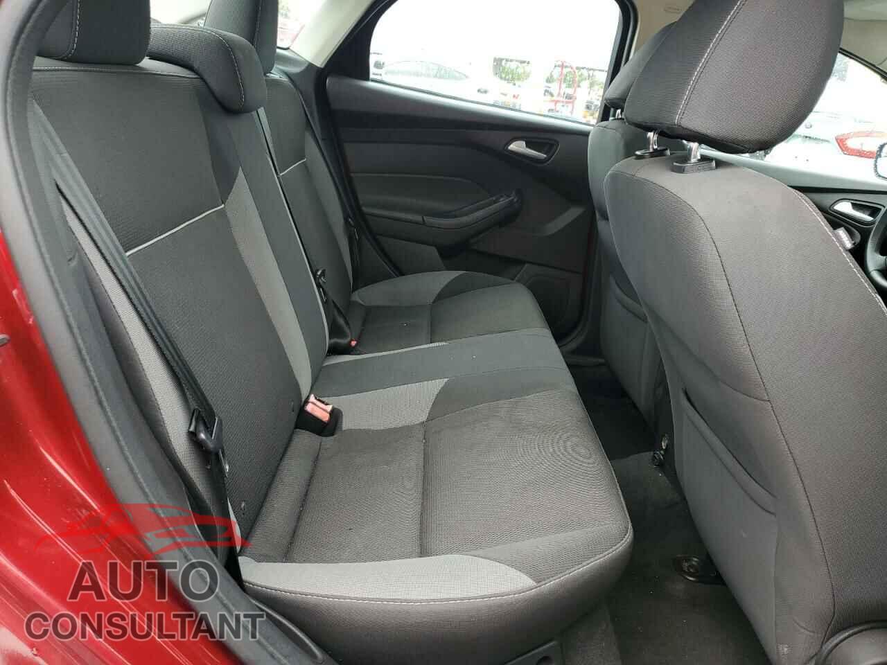 FORD FOCUS 2013 - 1FADP3F25DL284498