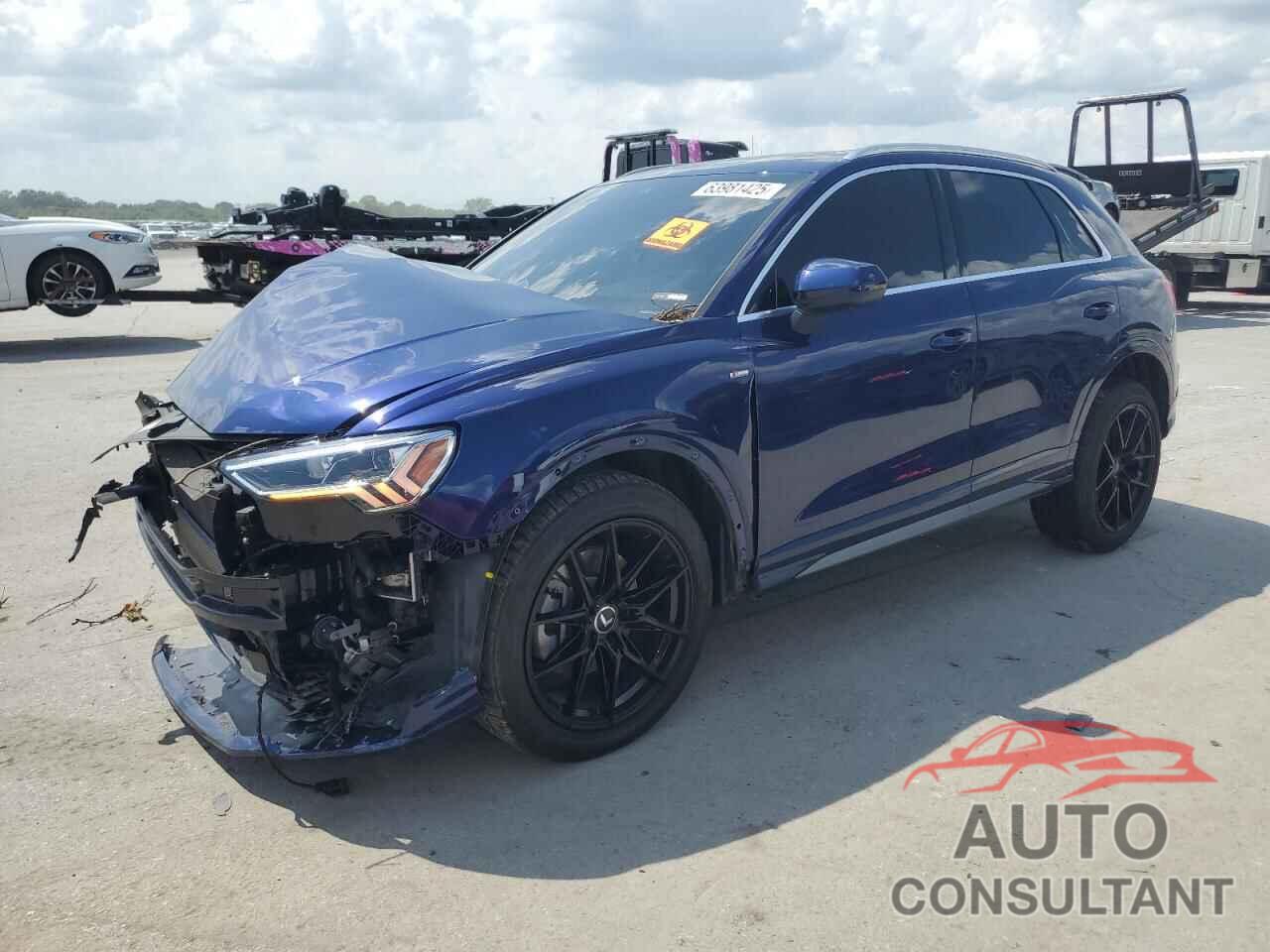 AUDI Q3 2022 - WA1EECF35N1092969