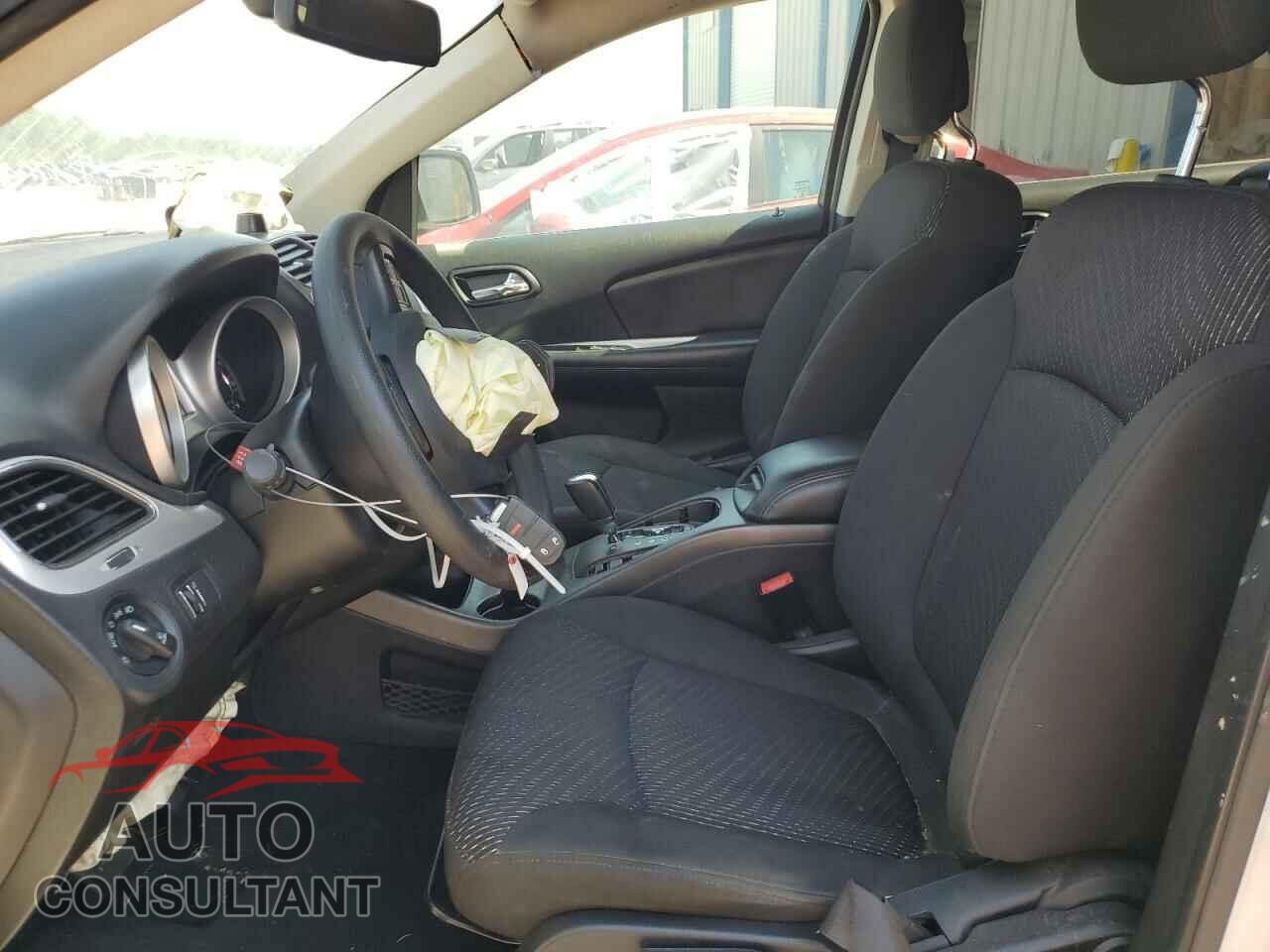 DODGE JOURNEY 2019 - 3C4PDCBB2KT737855
