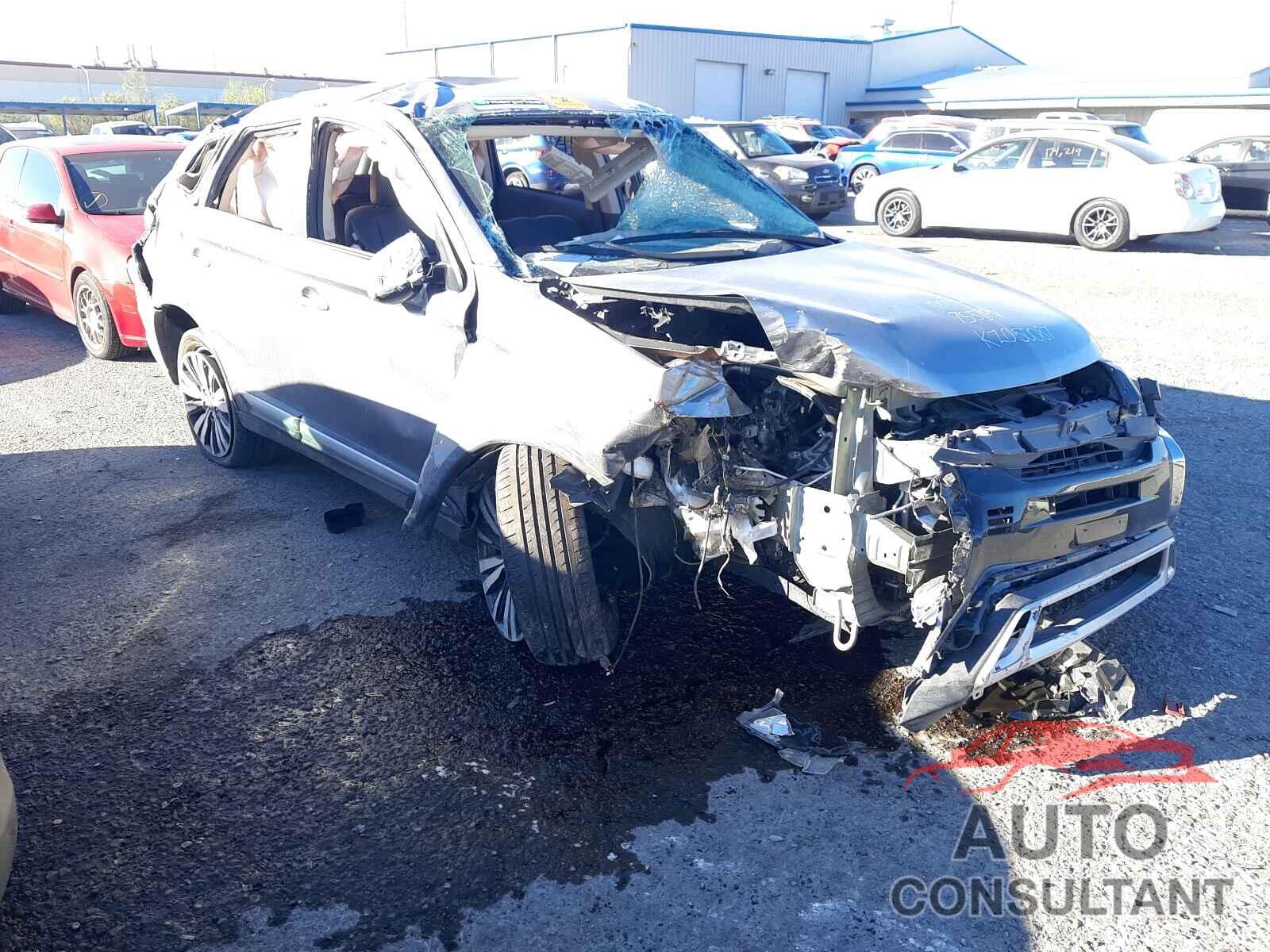 MITSUBISHI OUTLANDER 2019 - JA4AD3A36KZ050087