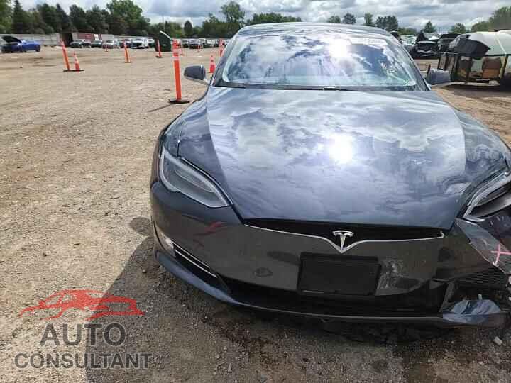 TESLA MODEL S 2017 - 5YJSA1E26HF205504