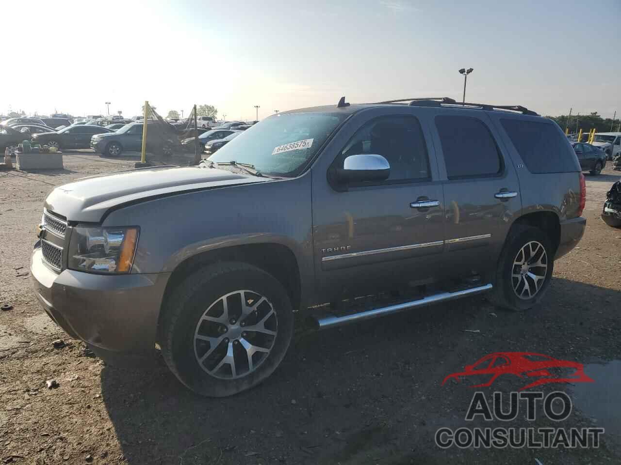 CHEVROLET TAHOE 2013 - 1GNSKCE05DR284635