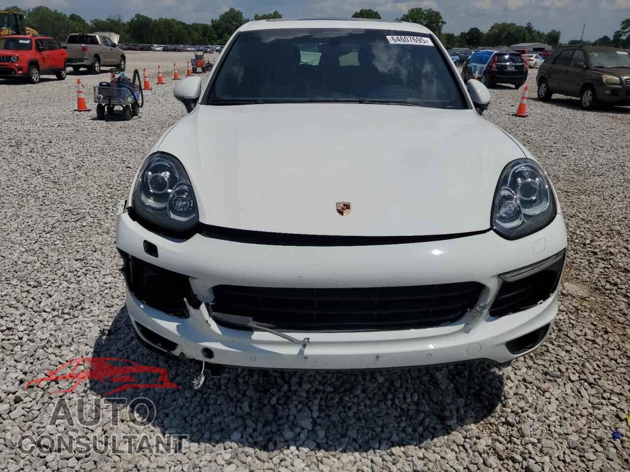 PORSCHE CAYENNE 2017 - WP1AA2A29HKA83455
