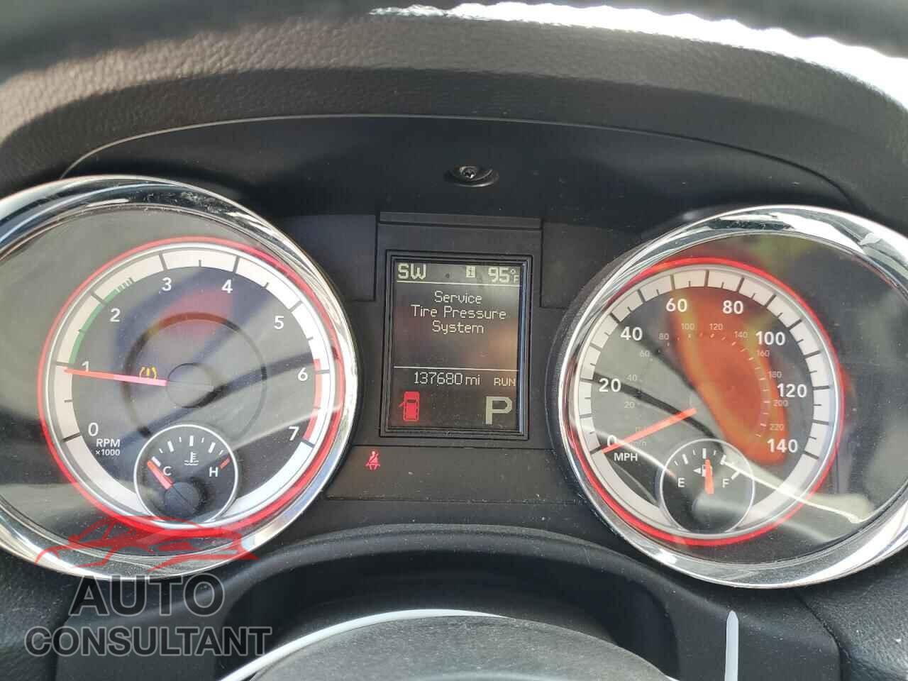 DODGE DURANGO 2013 - 1C4SDJDT8DC697137