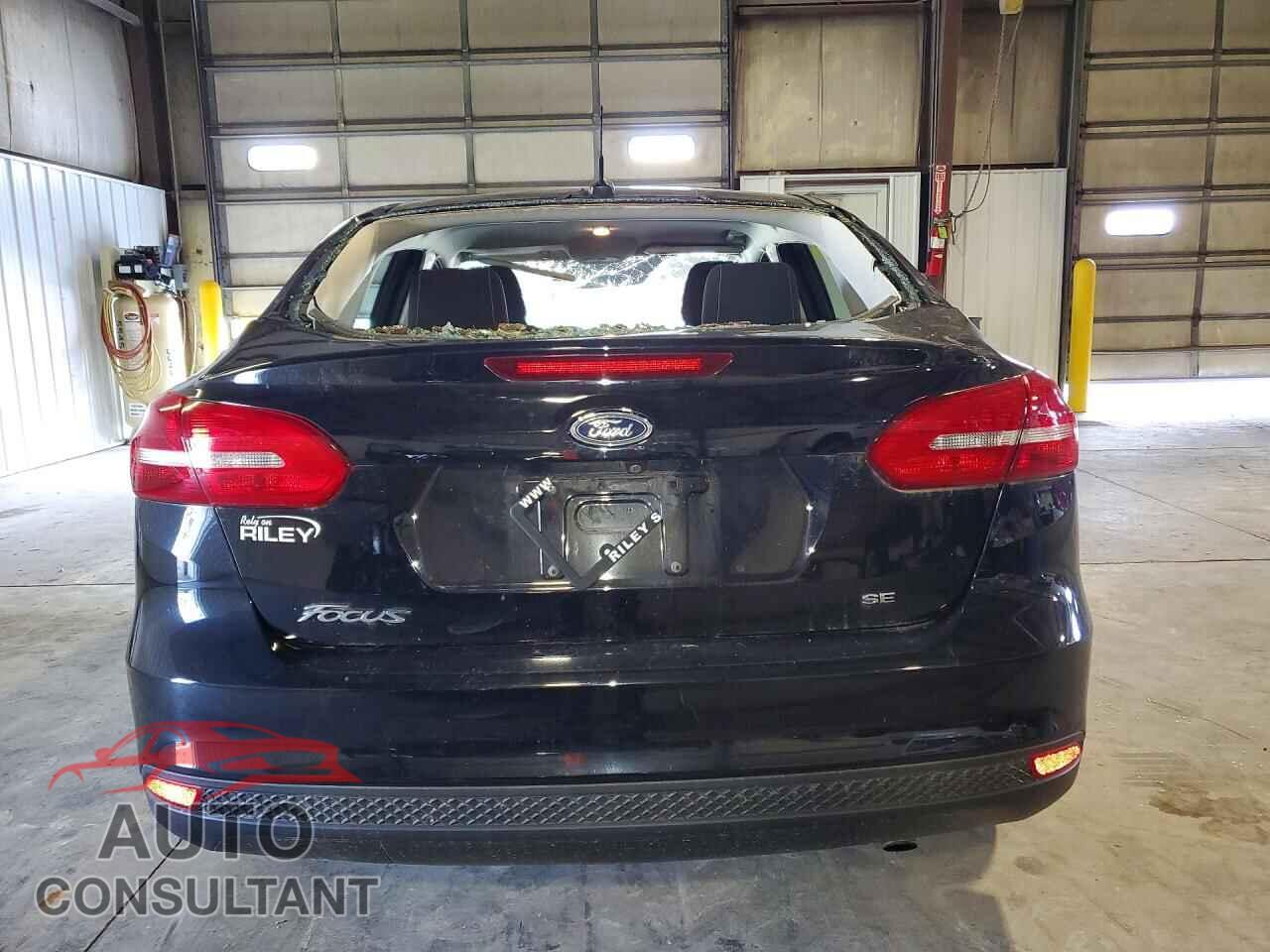FORD FOCUS 2017 - 1FADP3F21HL348039