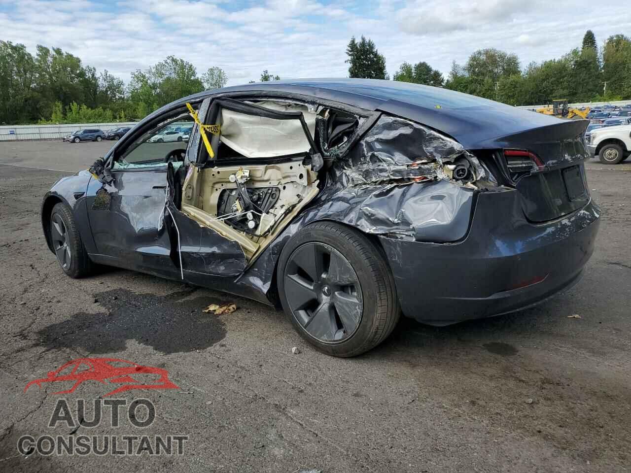 TESLA MODEL 3 2021 - 5YJ3E1EA9MF992457