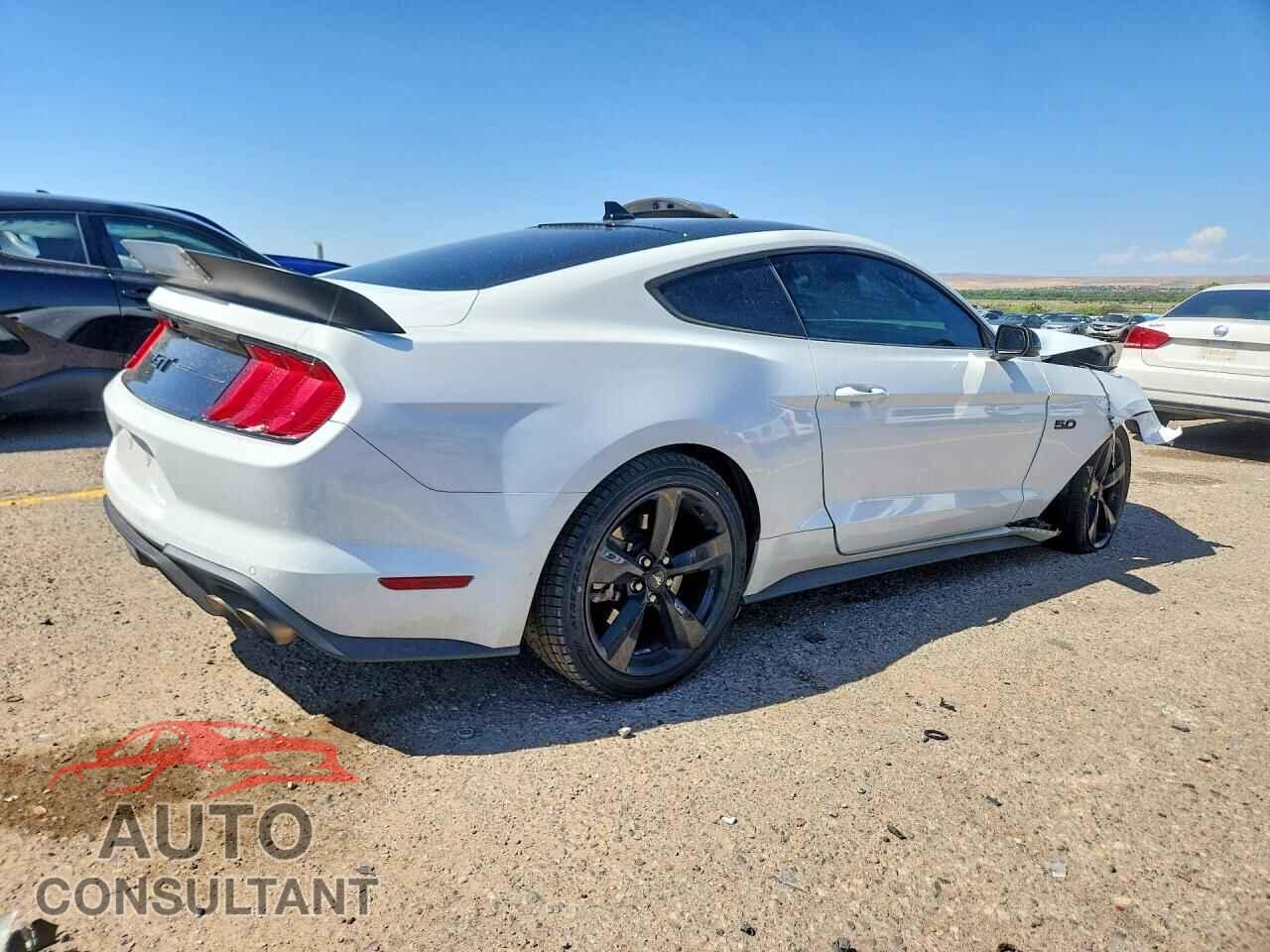 FORD MUSTANG 2022 - 1FA6P8CF2N5121777