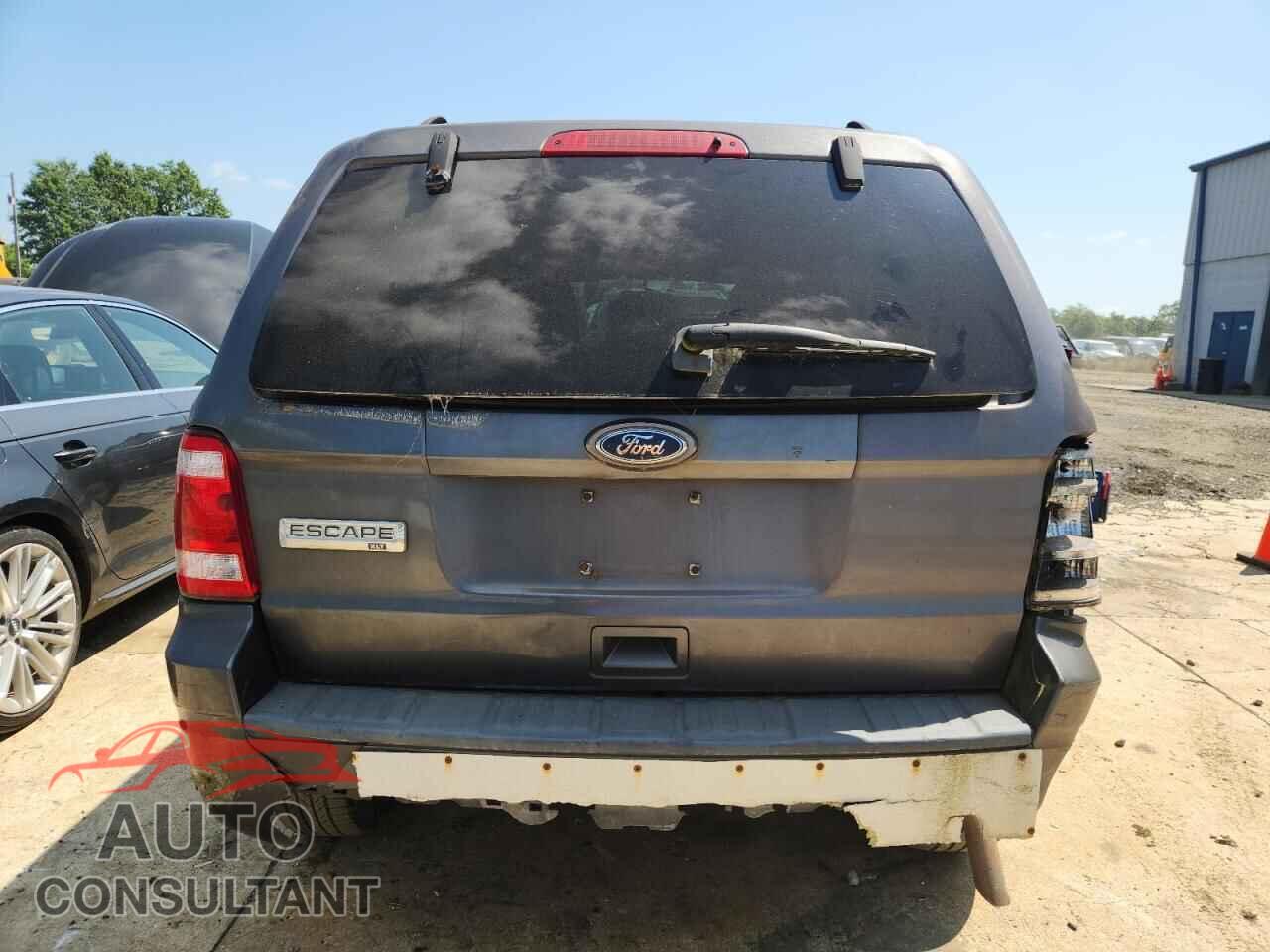 FORD ESCAPE 2010 - 1FMCU9D75AKA30609