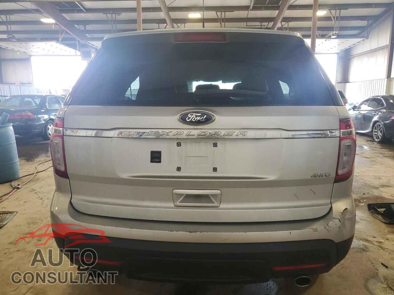 FORD EXPLORER 2015 - 1FM5K8B85FGA32052