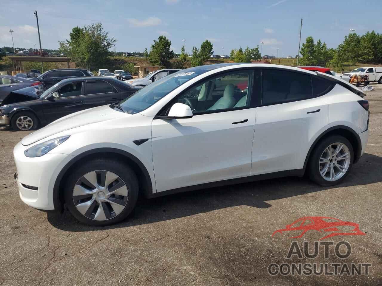TESLA MODEL Y 2023 - 7SAYGDEE8PF628350
