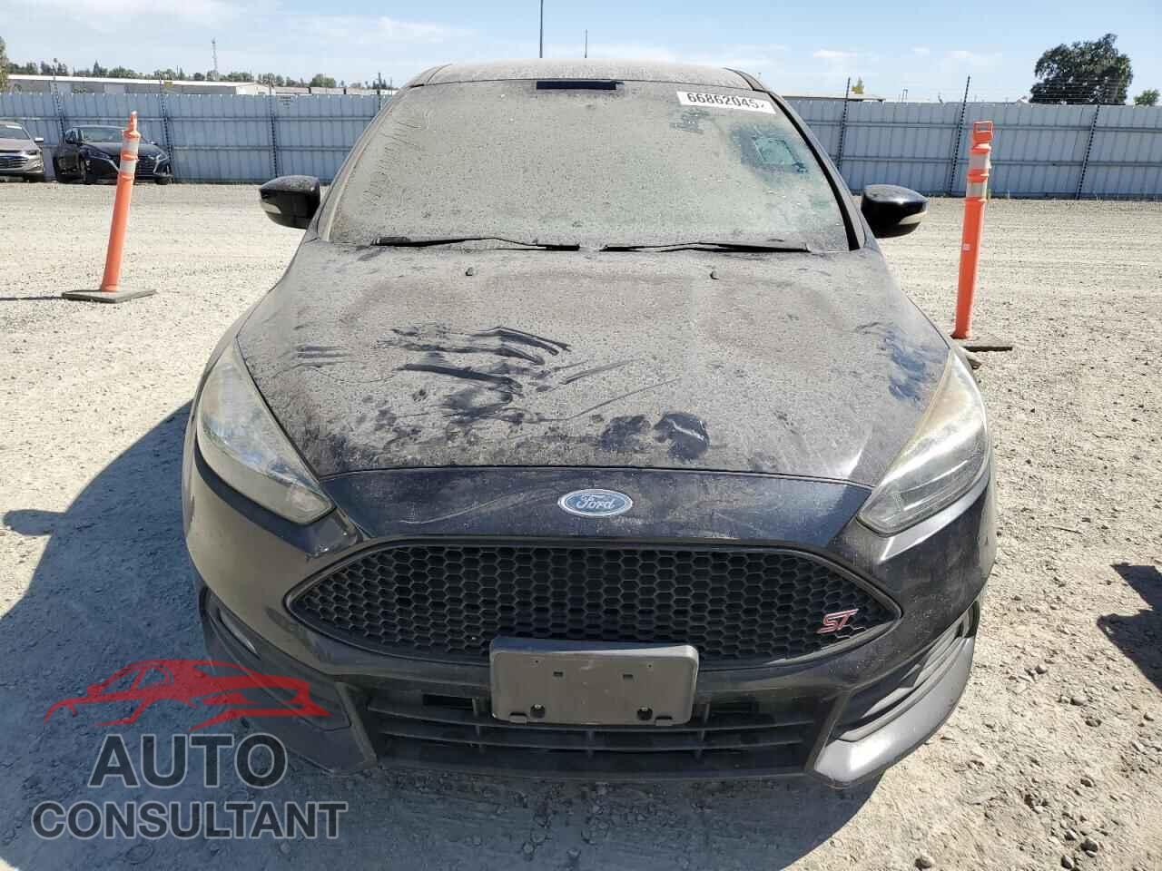 FORD FOCUS 2016 - 1FADP3L91GL289512
