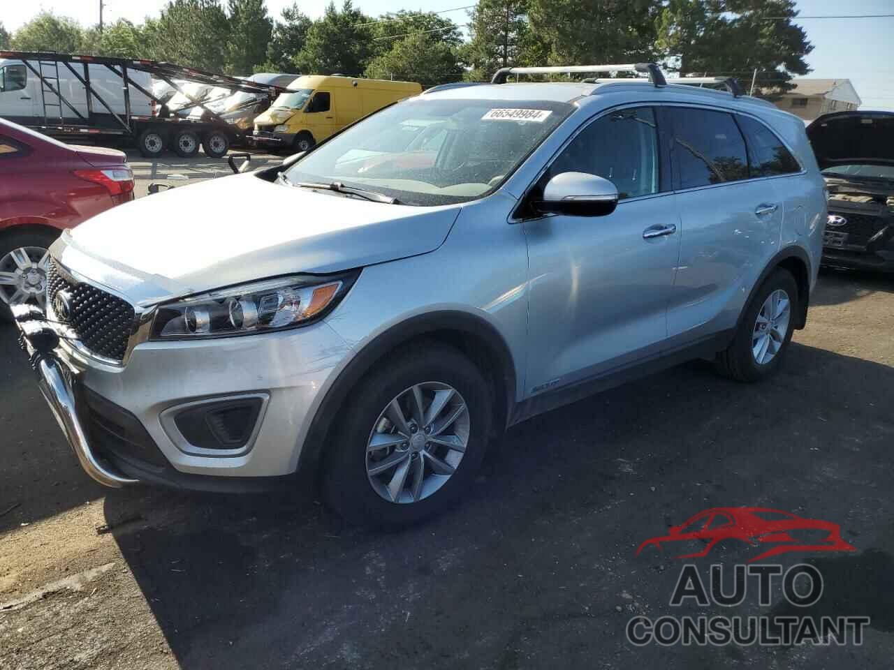 KIA SORENTO 2018 - 5XYPGDA56JG374099