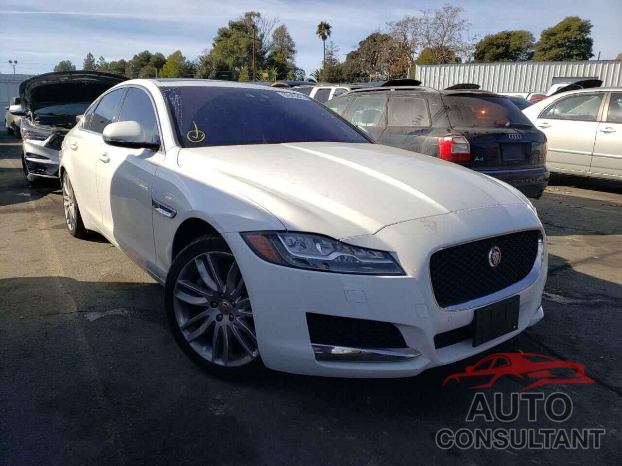 JAGUAR XF 2017 - SAJBK4BV6HCY38743