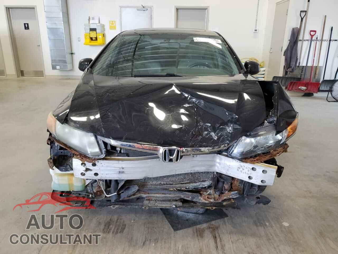 HONDA CIVIC 2012 - 2HGFB2F90CH002693