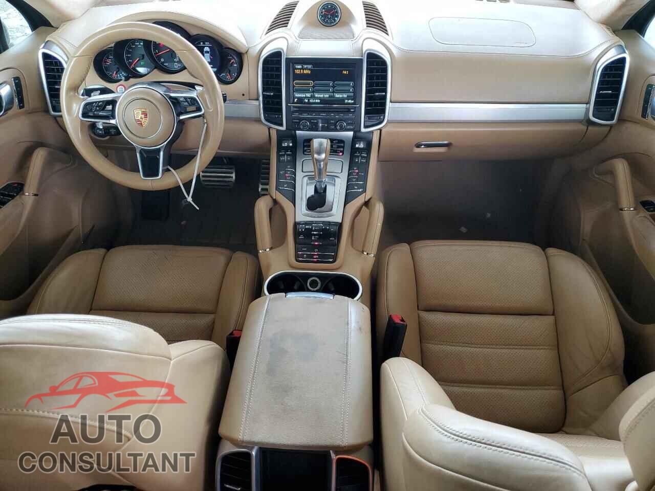 PORSCHE CAYENNE 2016 - WP1AD2A25GLA72680