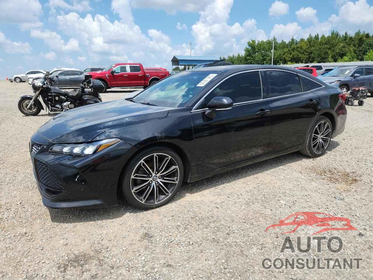 TOYOTA AVALON 2019 - 4T1BZ1FB2KU002871