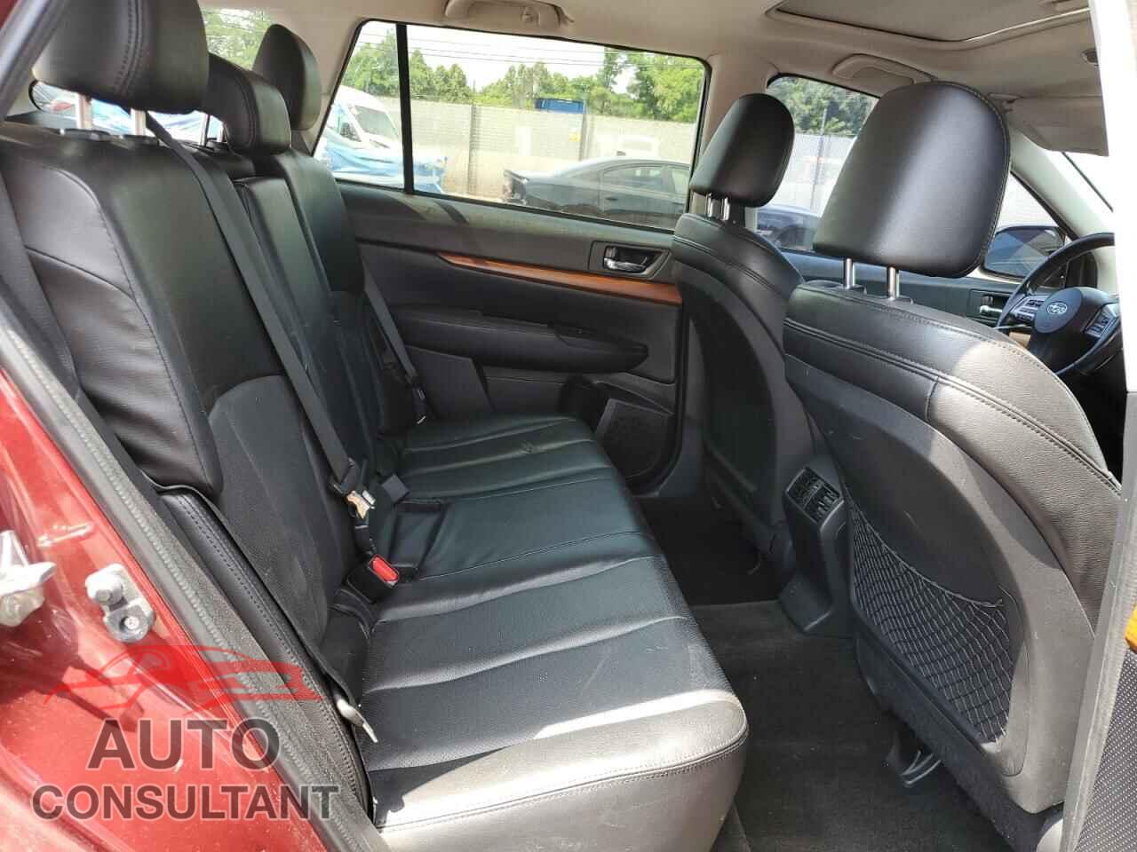 SUBARU OUTBACK 2014 - 4S4BRBLC2E3308921