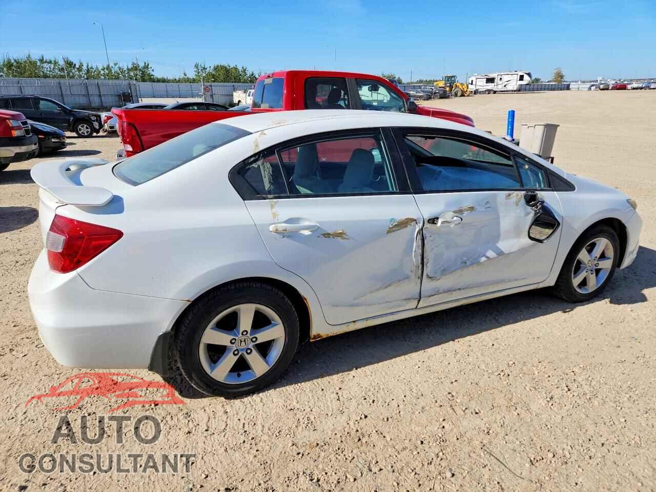 HONDA CIVIC 2012 - 2HGFB2E45CH007264