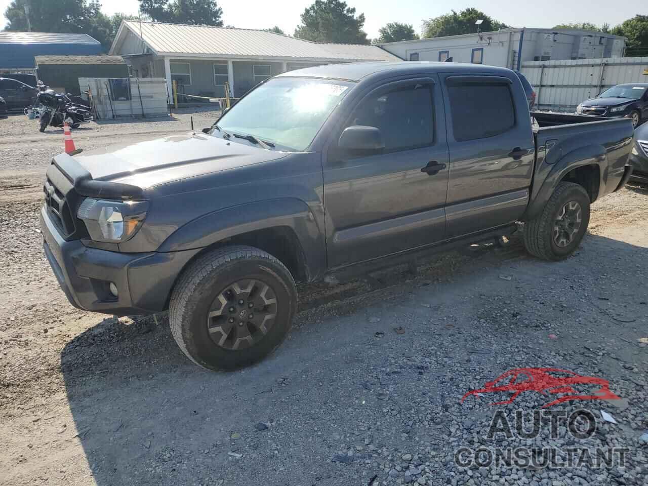 TOYOTA TACOMA 2015 - 5TFLU4EN9FX120912