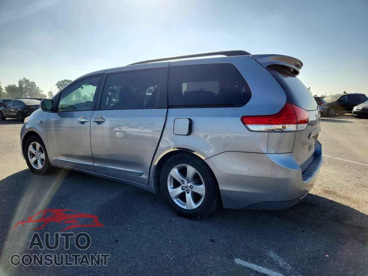 TOYOTA SIENNA 2012 - 5TDKK3DC4CS237231