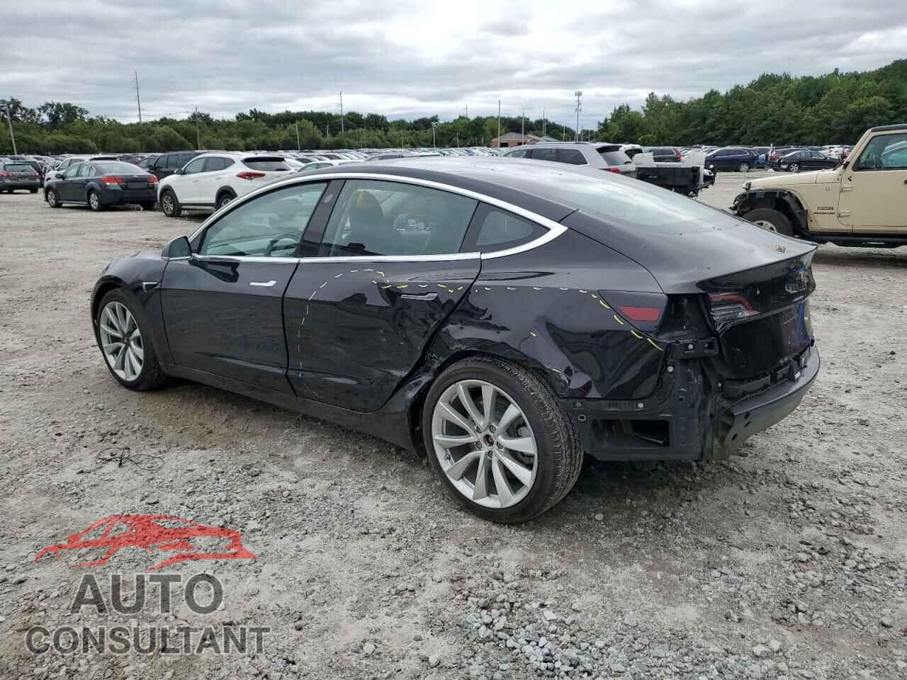 TESLA MODEL 3 2018 - 5YJ3E1EBXJF071515
