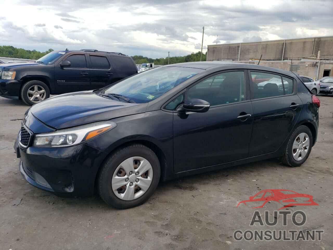 KIA FORTE 2017 - KNAFK5A83H5704646