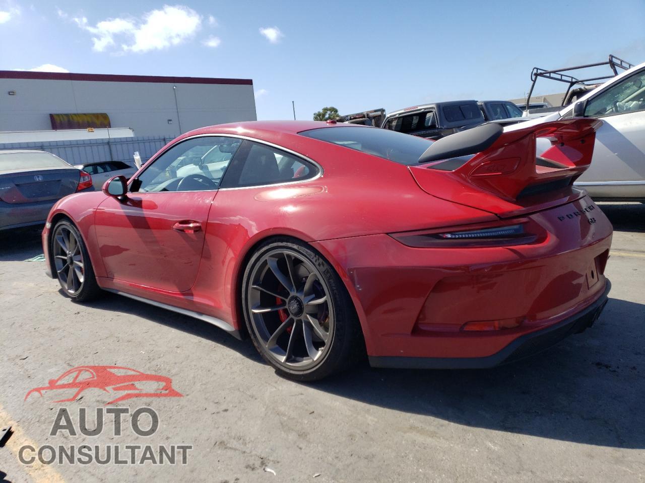 PORSCHE 911 2018 - WP0AC2A99JS175129