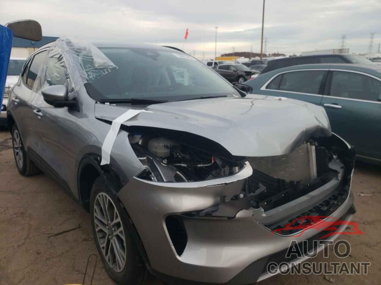 FORD ESCAPE 2021 - 1FMCU9H64MUA64132