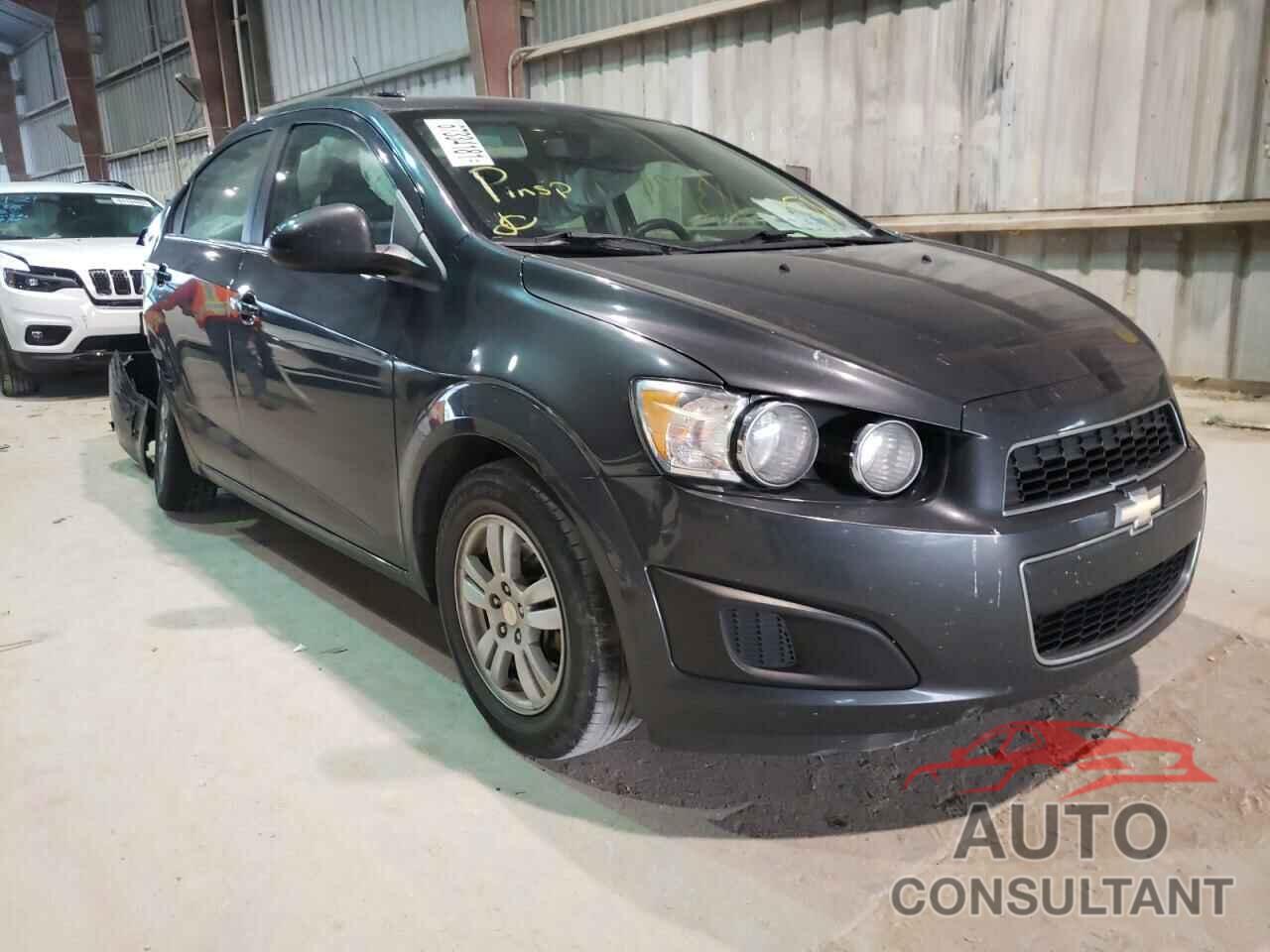 CHEVROLET SONIC 2016 - 1G1JC5SH2G4142583