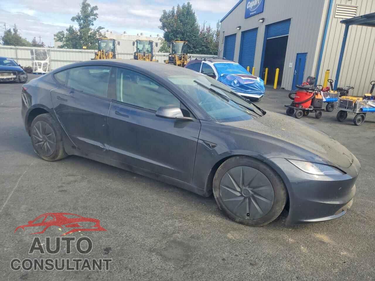 TESLA MODEL 3 2026 - 5YJ3E1EA8TF201673