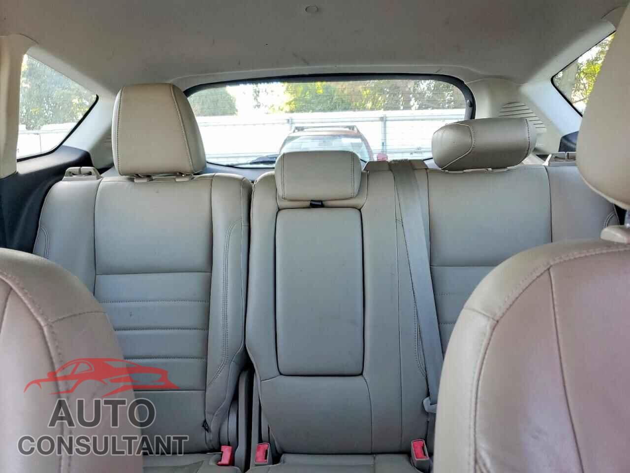 FORD CMAX 2013 - 1FADP5CU2DL524141