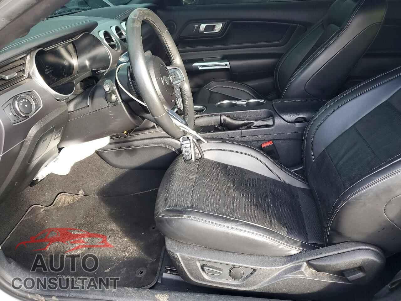 FORD MUSTANG 2021 - 1FA6P8CF3M5117736
