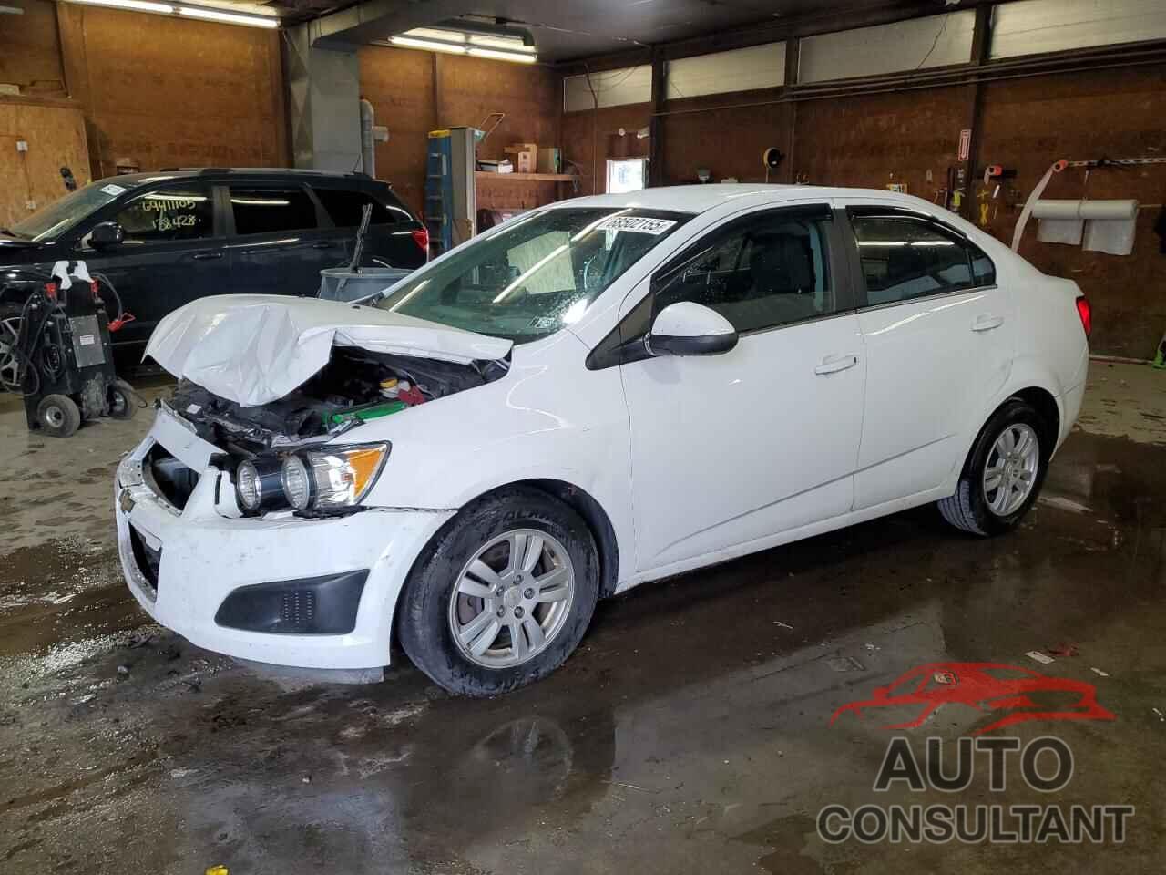 CHEVROLET SONIC 2012 - 1G1JC5SH8C4100249