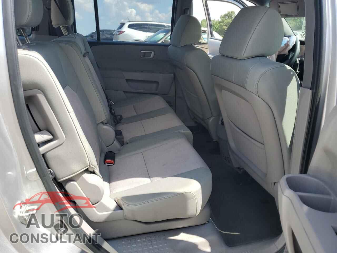 HONDA PILOT 2013 - 5FNYF3H46DB010761